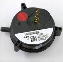 632622 -1.20"wc, 1/4 barb connection, SPST Pressure Switch
