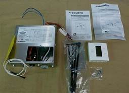 3316232.700 Dometic White Capacitive Touch Thermostat w/ Control Assembly Kit With Heat Kit Control